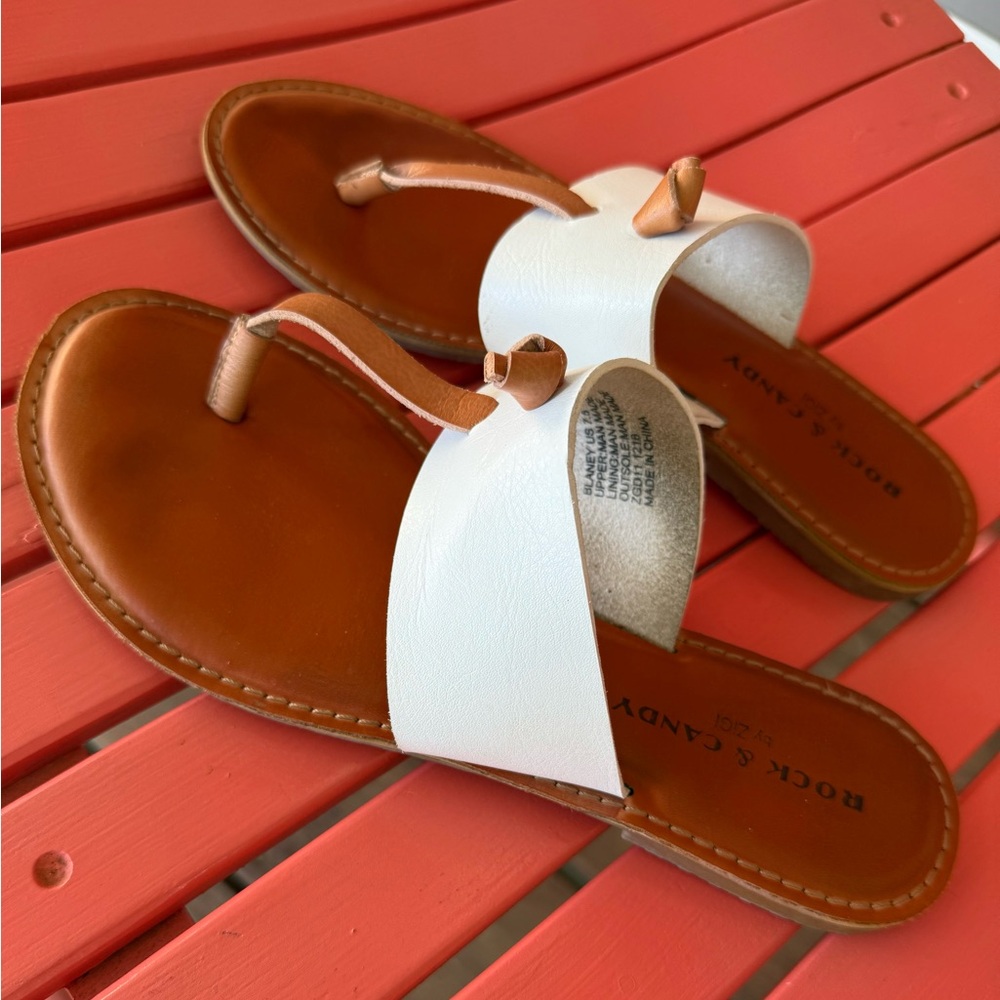 Rock & Candy Women's White and Tan Sandals - EUC!